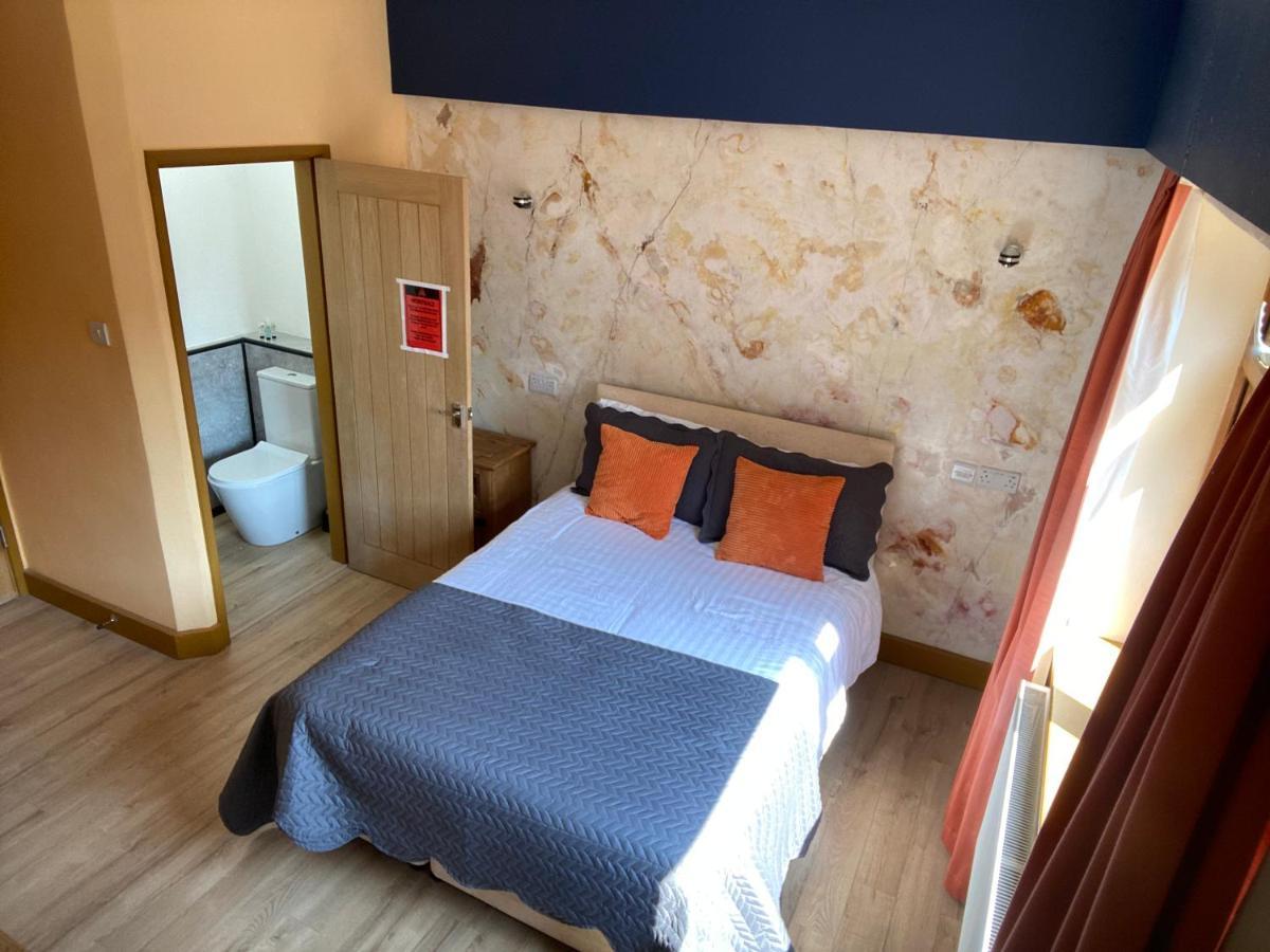 Ideal Abode Abbots 4 En-Suite เชสเตอร์ ภายนอก รูปภาพ