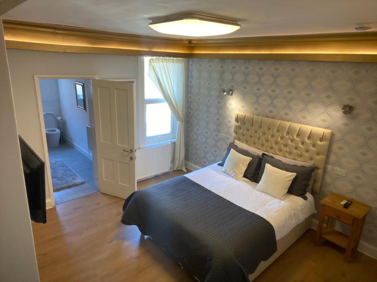 Ideal Abode Abbots 4 En-Suite เชสเตอร์ ภายนอก รูปภาพ