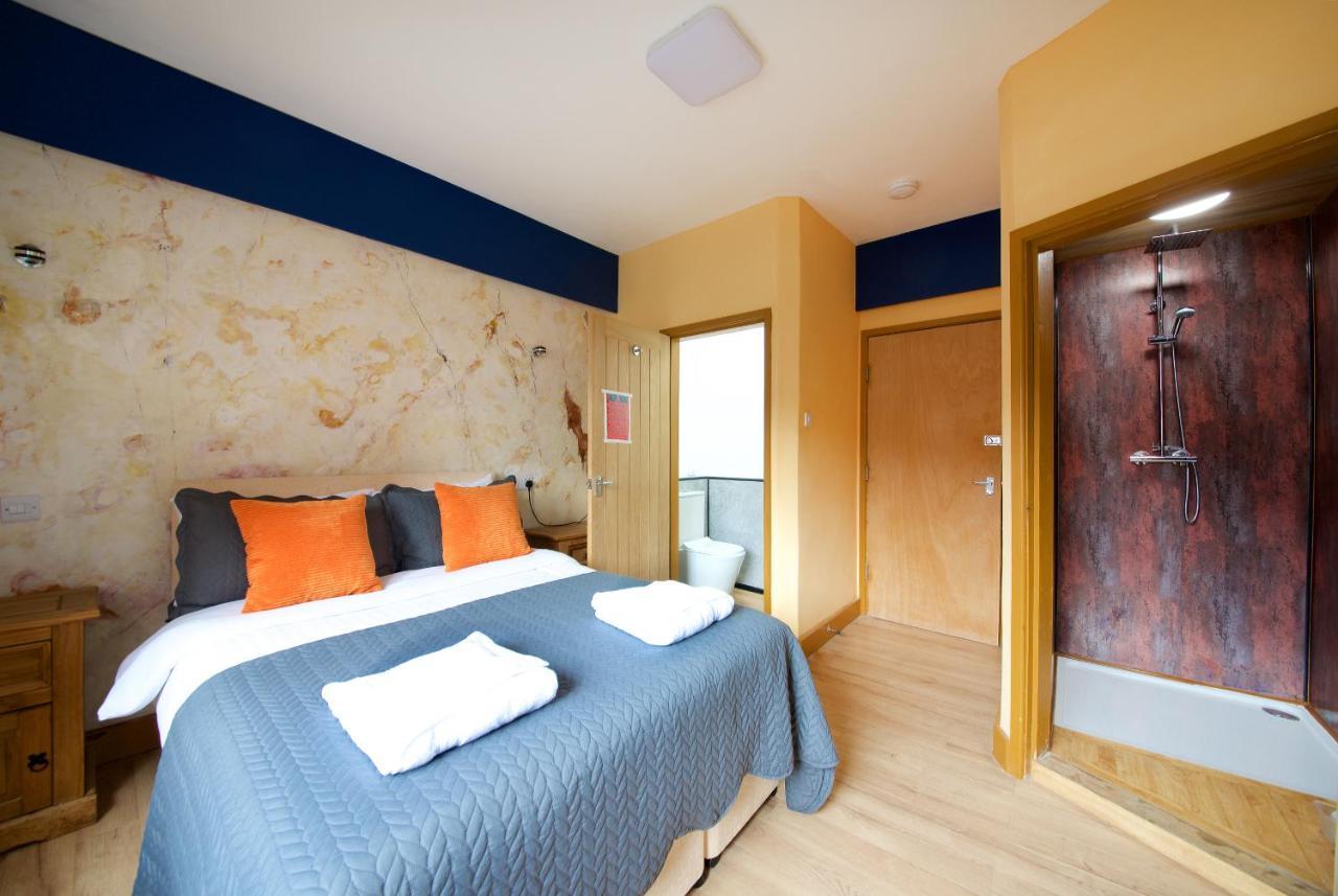 Ideal Abode Abbots 4 En-Suite เชสเตอร์ ภายนอก รูปภาพ