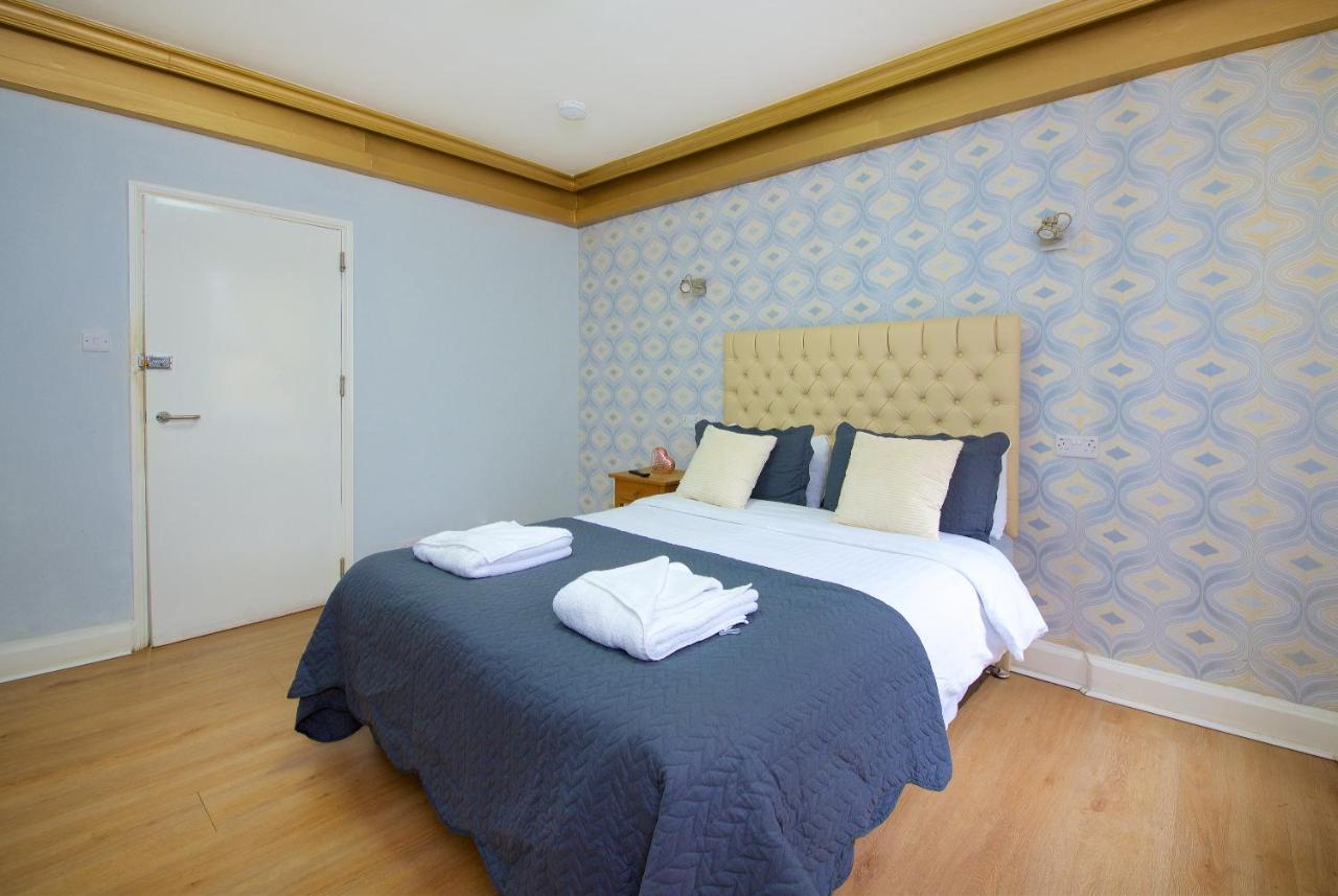 Ideal Abode Abbots 4 En-Suite เชสเตอร์ ภายนอก รูปภาพ