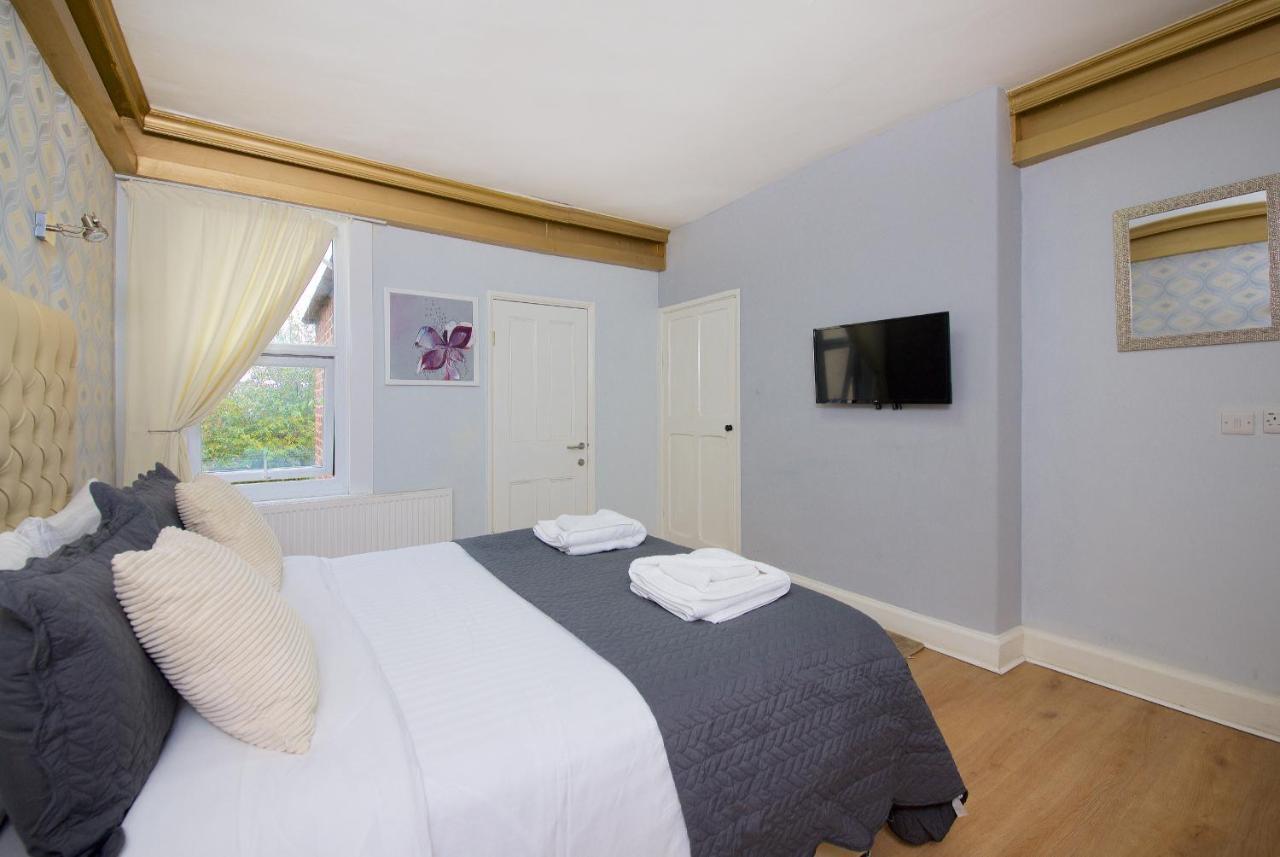 Ideal Abode Abbots 4 En-Suite เชสเตอร์ ภายนอก รูปภาพ