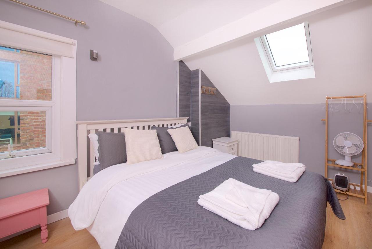 Ideal Abode Abbots 4 En-Suite เชสเตอร์ ภายนอก รูปภาพ